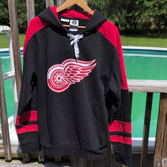 NHL Other - NHL Black and Red Licensed Apparel